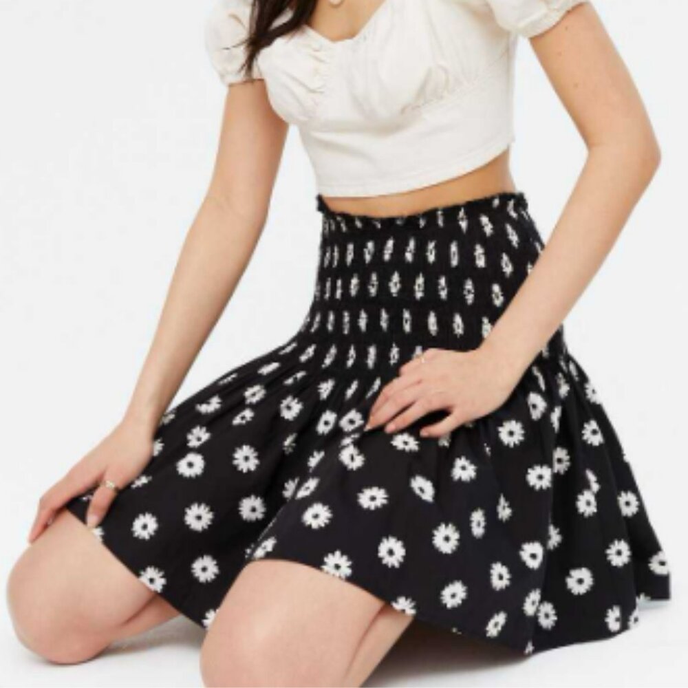 Daisy Shirred Mini Skirt